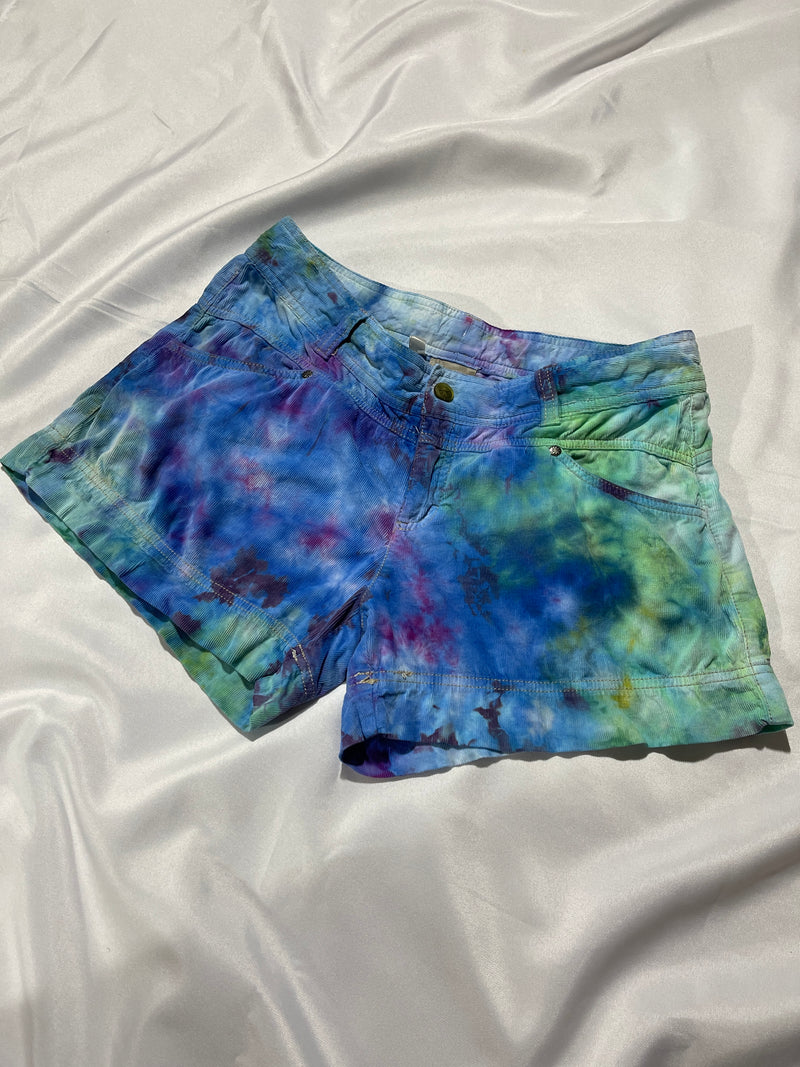 Aurora Borealis Shorts II - Size 10